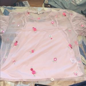 short sleeves satin/ mesh blouse